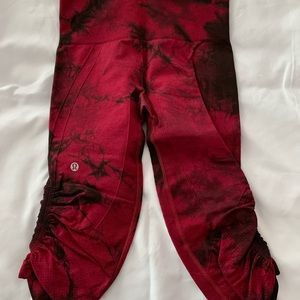 Tie Dye Lululemon Crop Leggings